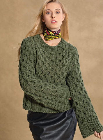 Women Hand Knit Crew Neck Sweater 72G - KnitWearMasters